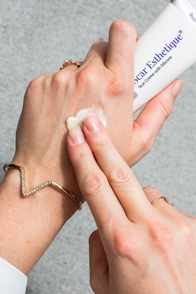 Kem làm mờ sẹo Rejuvaskin Scar Esthetique