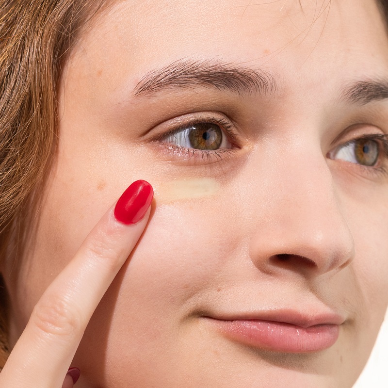 Kem dưỡng mắt ngừa nếp nhăn, lão hóa Retinoid Rejuvaskin giúp tái tạo làn  da, chống lão hóa và hỗ trợ làn da khỏe mạnh, săn chắc