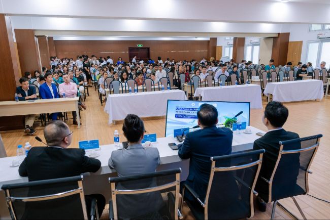 Hội thảo khoa học diễn ra tại Bệnh viện Thống Nhất