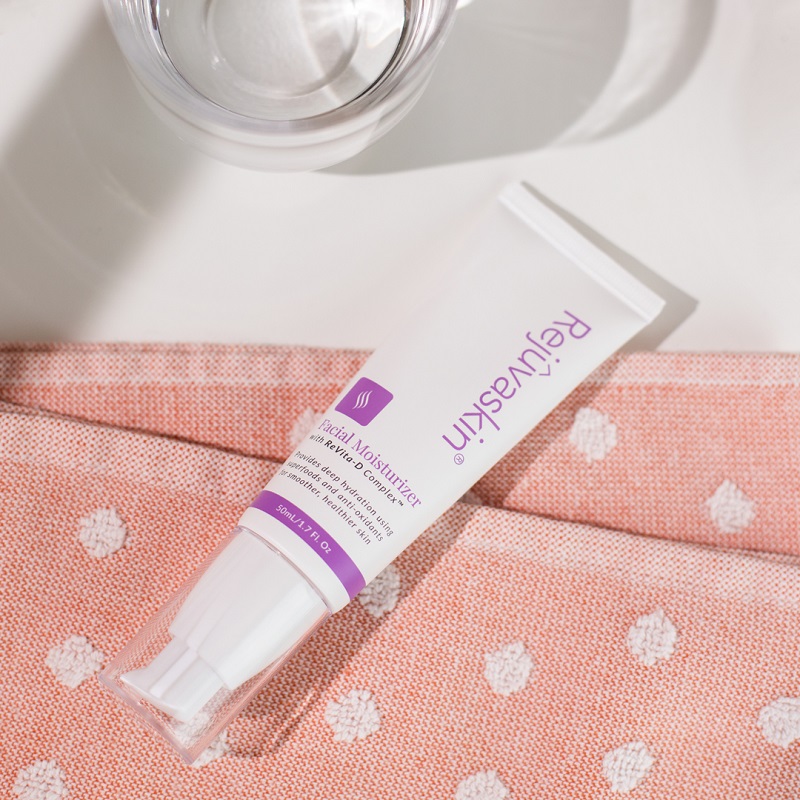 Kem dưỡng phục hồi, nuôi dưỡng, ngừa lão hóa Rejuvaskin Moisturizer khác gì so với các loại kem dưỡng ẩm khác?